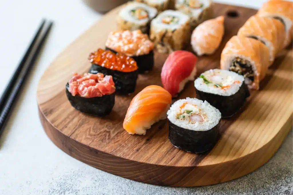 Где заказать доставку самых вкусных суши?