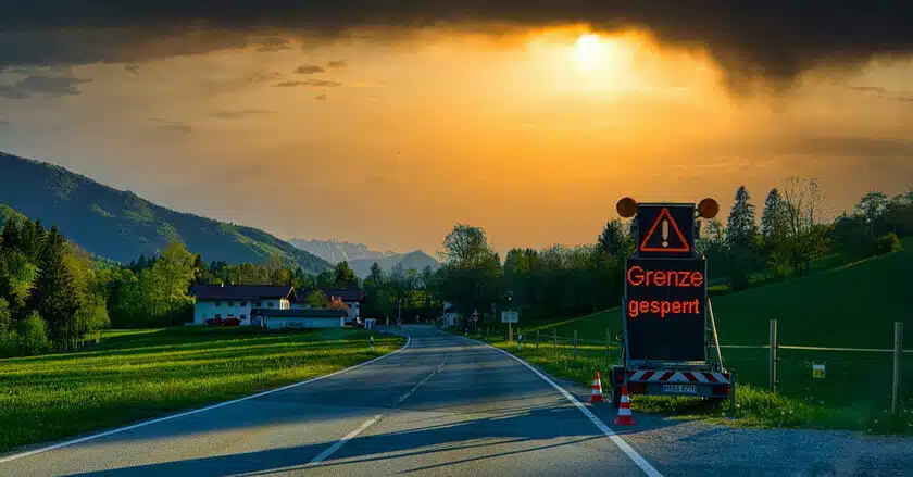 Австрия усиливает контроль на границах из-за мигрантов