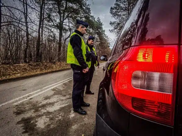 В Польше заявили о прорыве группы мигрантов, часть из них задержали