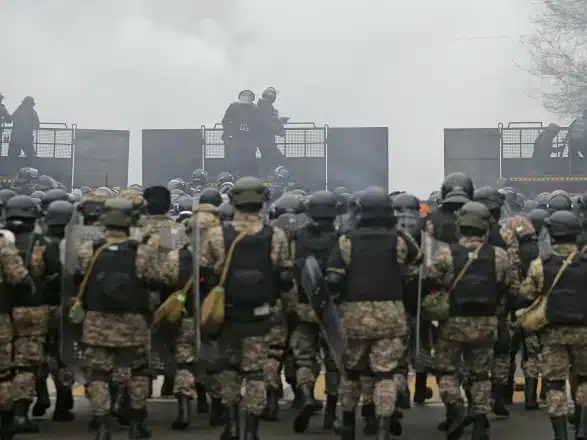 Протесты в Казахстане: число пострадавших превысило тысячу