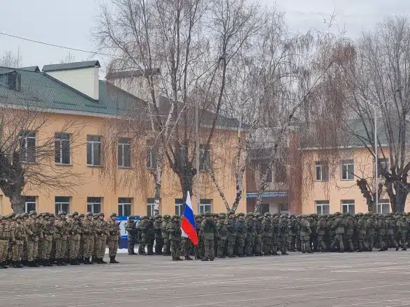 В Казахстане начался вывод миротворцев ОДКБ