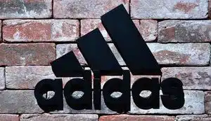 Adidas призупинив продаж своєї продукції в Росії Джерело: https://biz.censor.net/n3322661