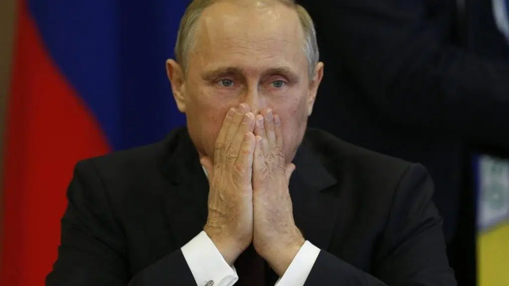 Білорусь зізналася, що постачає зброю Росії