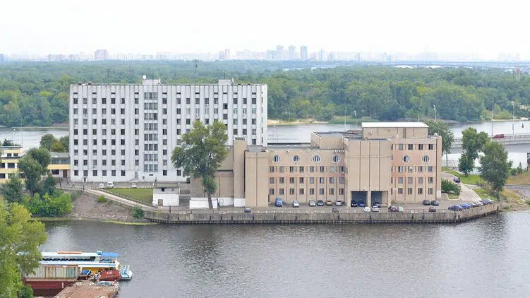 В Раде хотят передать контрразведку к ГУР. Эксперты видят в этом проблему
