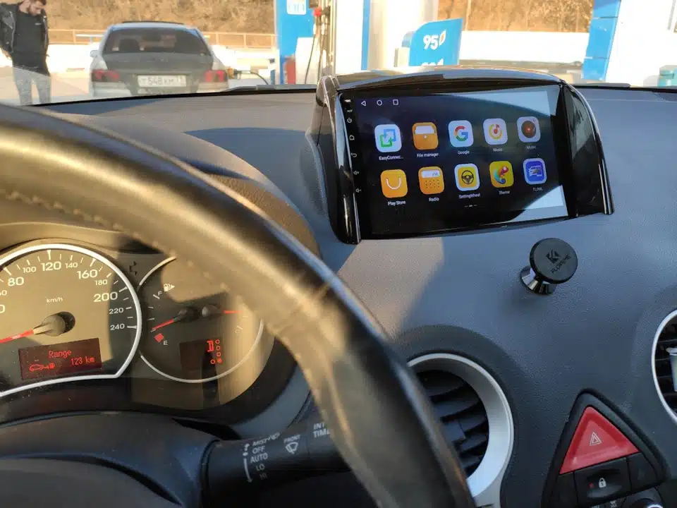 Скрасьте пребывание в автомобиле различными авто гаджетами