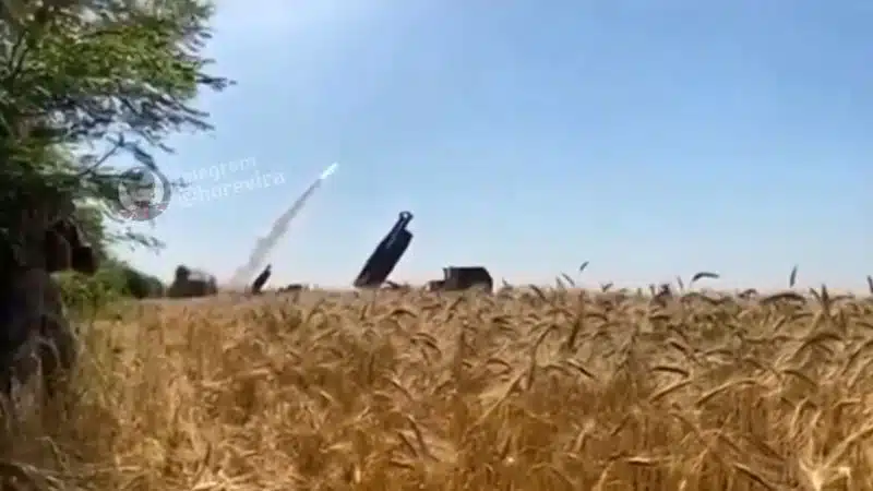 Бійці ЗСУ показали роботу одразу чотирьох Himars по ворожим об’єктам
