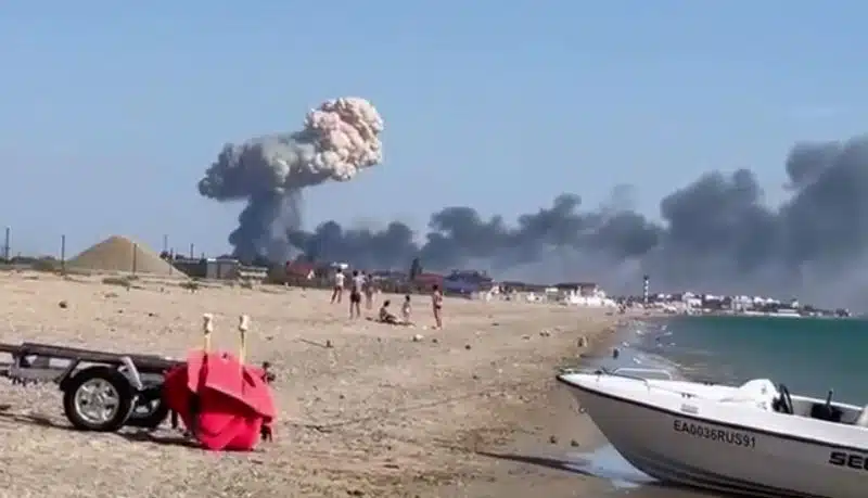 У Криму лунають потужні вибухи