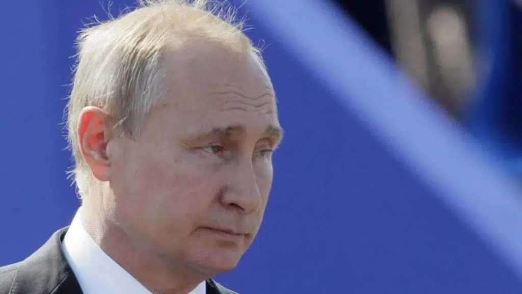 Стало відомо, скільки мільярдів втратила Росія через знищену військову техніку в Україні