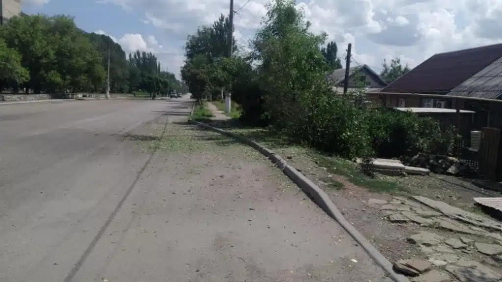 Війська РФ вдарили по Торецьку: багато загиблих, поранені діти