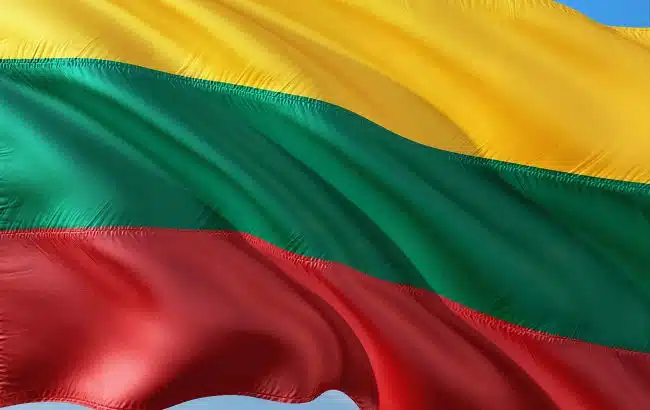 Литва закликає ЄС закрити кордони для росіян з шенгенськими візами