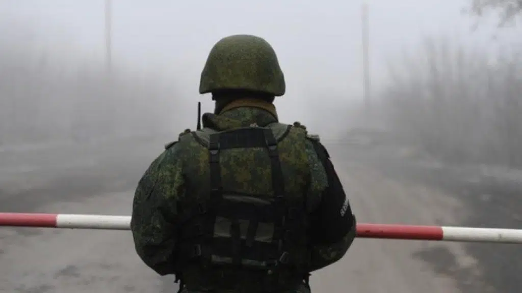 Міністр оборони назвав умову, за якої росіяни тікатимуть з України