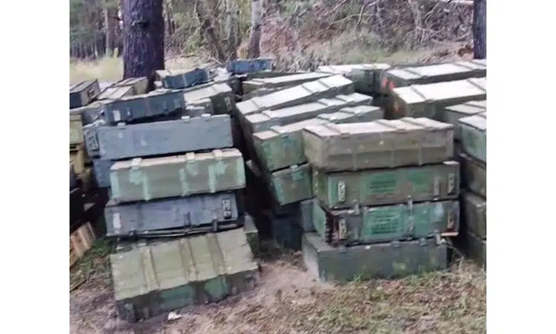 Українські захисники захопили польовий склад БК окупантів