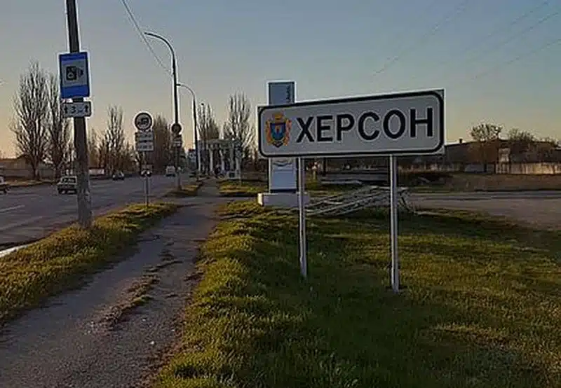 У Херсоні пролунала серія вибухів