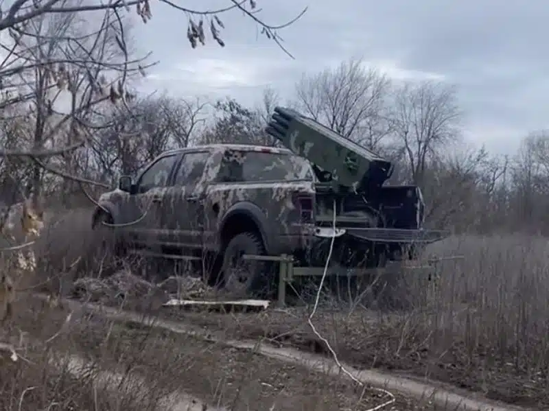 Бійці ЗСУ використали унікальну РСЗВ “Сівалка” для ударів по позиціях окупантів