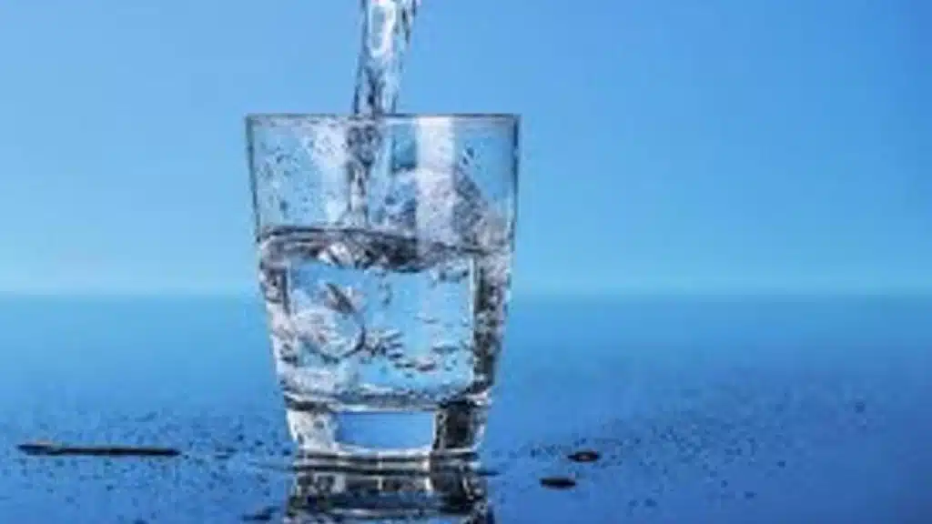 Мешканців Києва закликають запастись водою