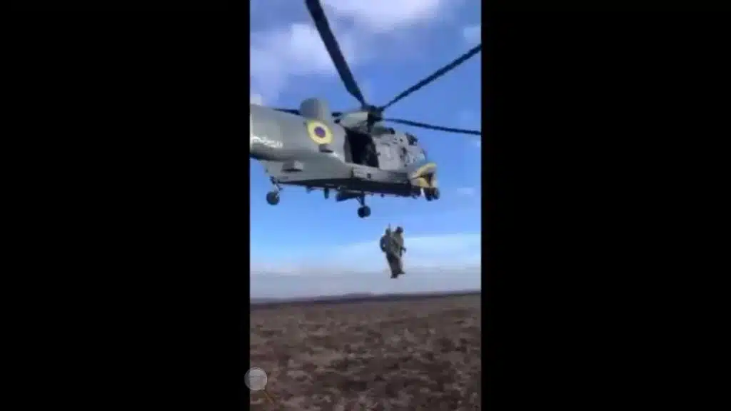 Британські бойові гелікоптери Sea King вже в Україні