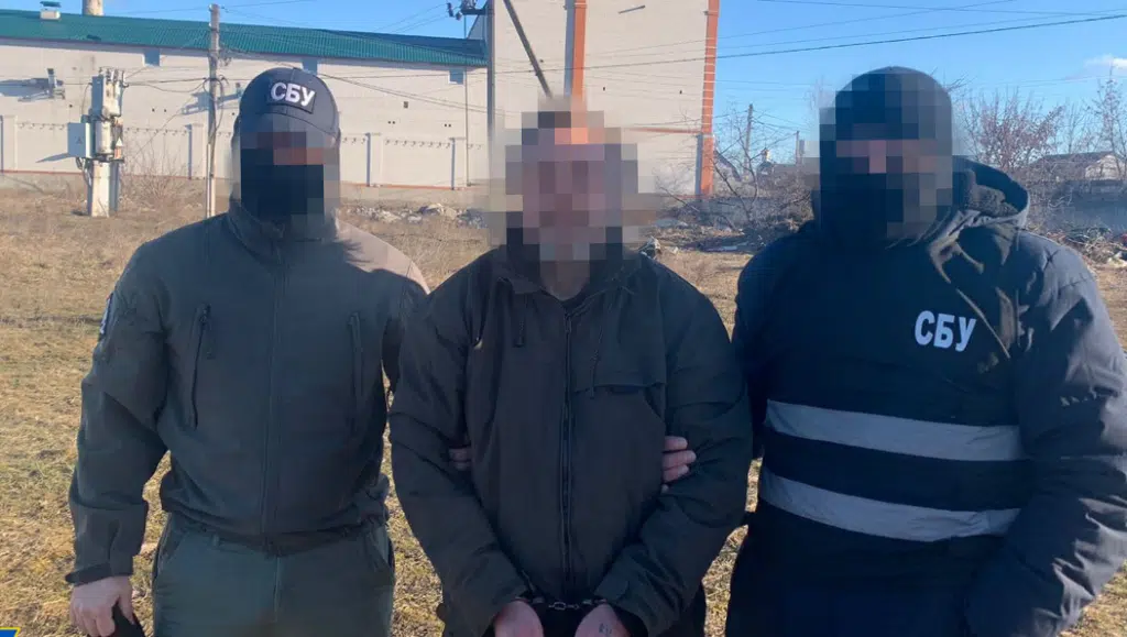СБУ затримала у Києві прокремлівського блогера, який переховувався від правосуддя в монастирі УПЦ (МП)