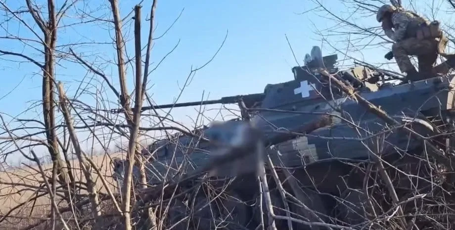Як ЗСУ обороняють Авдіївку під Донецьком (Відео)