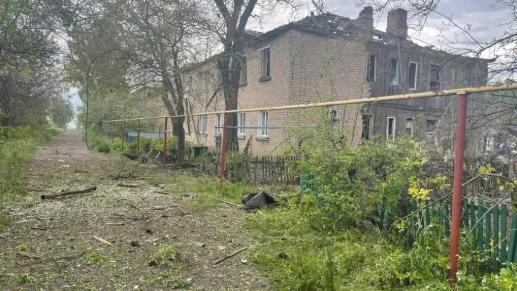 окупанти завдали ракетного удару по Торецьку