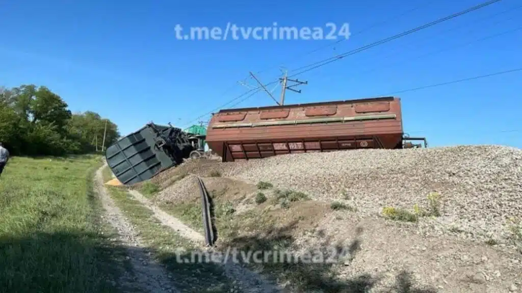В окупованому Криму пролунав вибух на залізниці