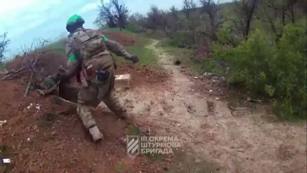 Опубліковано унікальне відео штурму позицій рф під Бахмутом