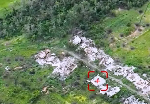 Прикордонники спопелили укриття разом з окупантами під Бахмутом (ВІДЕО)