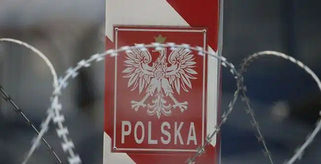 Польща відправляє додаткові війська на кордон із Білоруссю