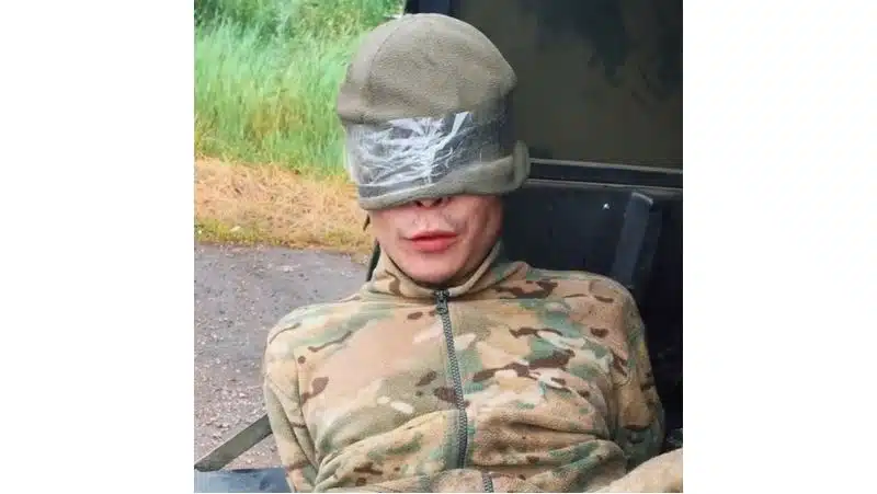 Воїни ЗСУ захопили у полон російського окупанта