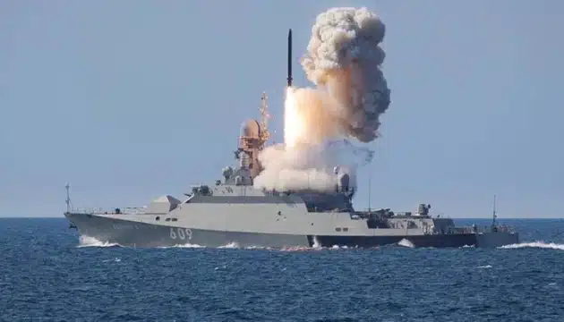 Росія завдала ракетного удару по цивільному судну в Чорному морі