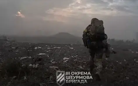 Штурмова бригада ЗСУ показала кадри важких боїв посеред Андріївки (ВІДЕО)