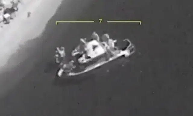 У ЗСУ показали момент знищення ворожого катеру (ВІДЕО)