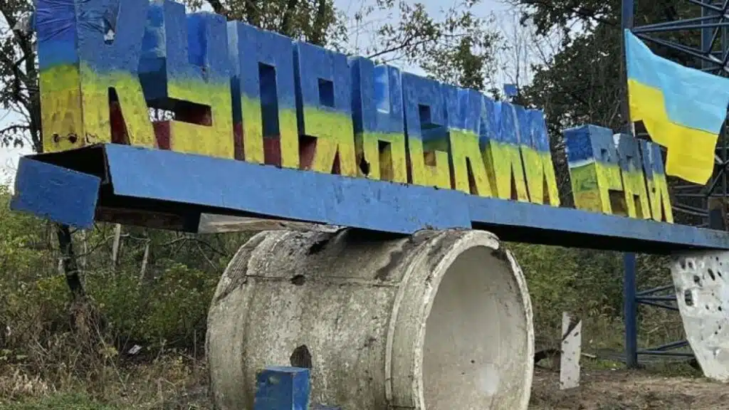 Росіяни скинули бомбу на Куп’янськ