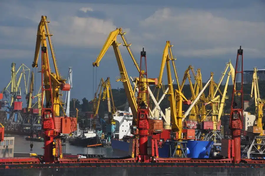 Розблокування портів для всіх вантажів дасть Україні 200 мільярдів лише у вигляді податків