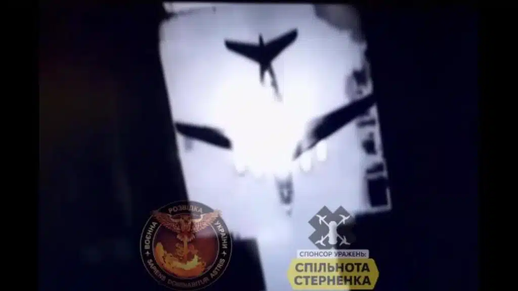 З’явилося відео знищення Іл-76 на псковському аеродромі