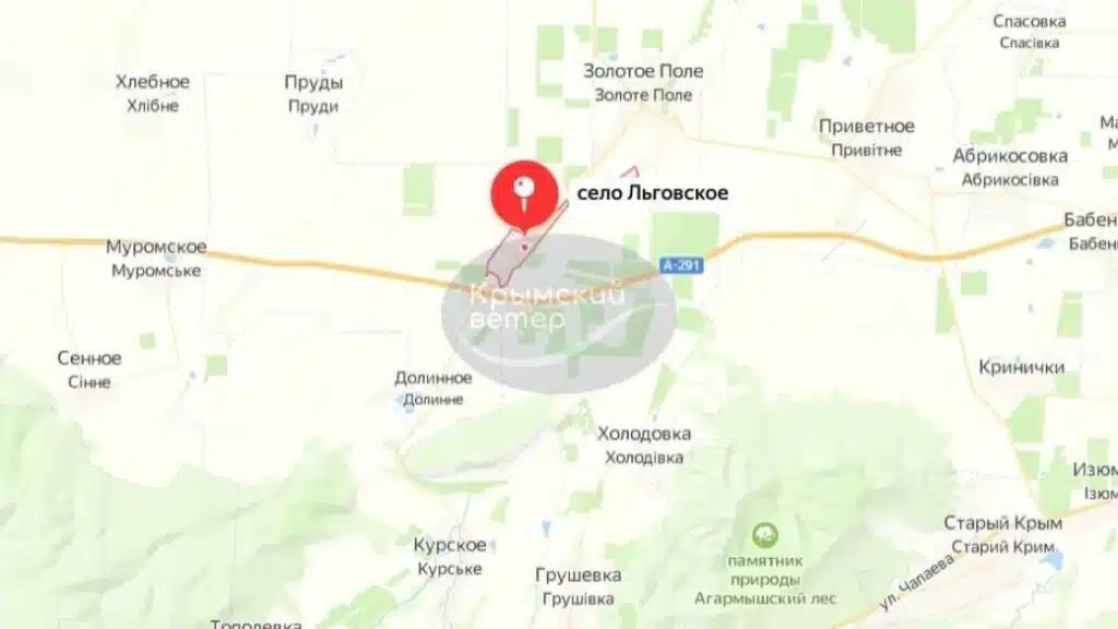 В окупованому Криму пролунали вибухи і видно задимлення