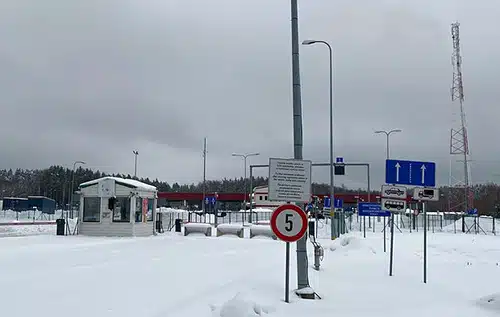 Понад тисячу росіян буде депортовано з Латвії