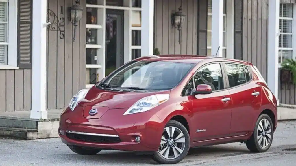Орендувати Nissan Leaf в місті Одеса просто