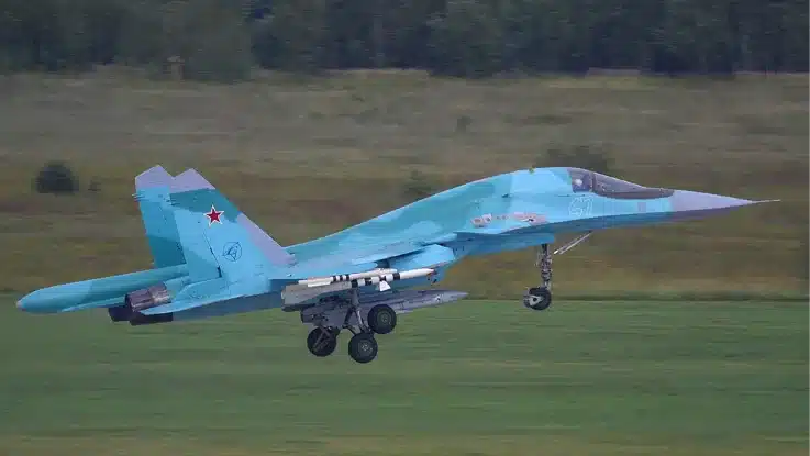 На аеродромі у рф згорів Су-34