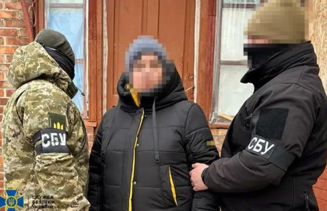 СБУ затримала подругу очільника «народної ради днр», яка планувала стати продавчинею у прифронтовому магазині, щоб шпигувати за ЗСУ