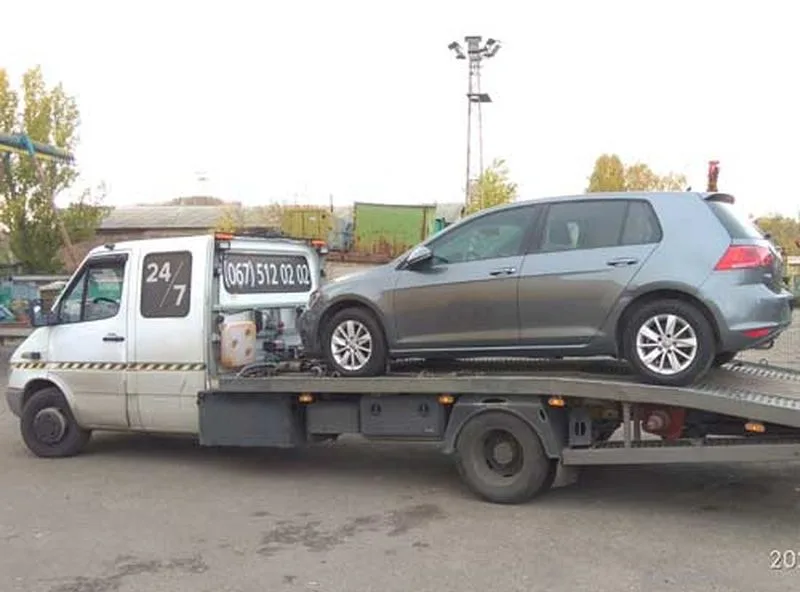 Як викликати евакуатор у Києві