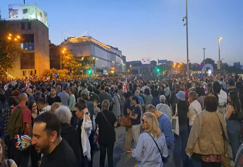 У Тбілісі проходить масштабна акція протесту