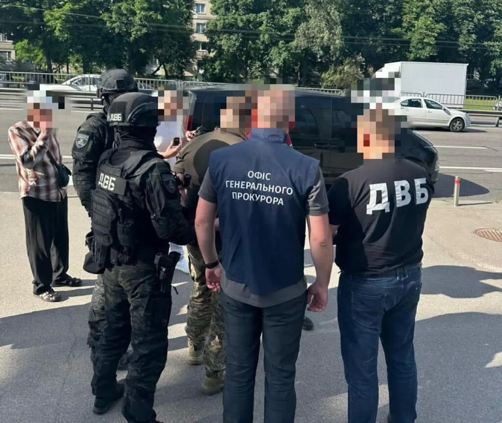 Офіцера відділення Центрального управління ВСП викрито на одержанні хабара за працевлаштування військовозобов’язаного у регіональне відділення