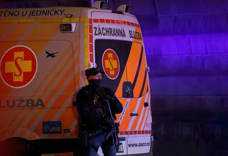 В Чехії мотогонщик врізався у натовп глядачів