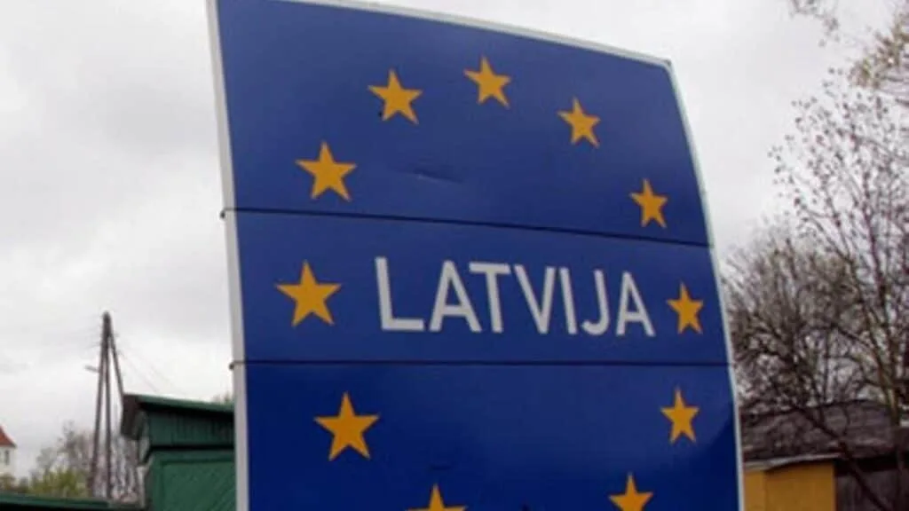 Білоруським автомобілям заборонено в’їзд до Латвії