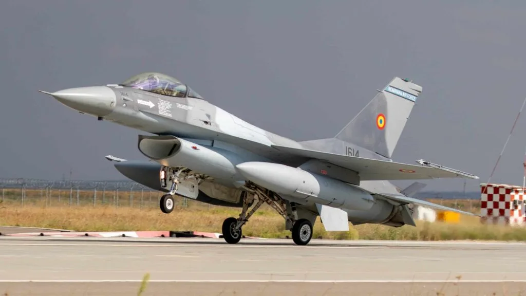Румунія піднімала в небо F-16 через атаку росіян на південь України