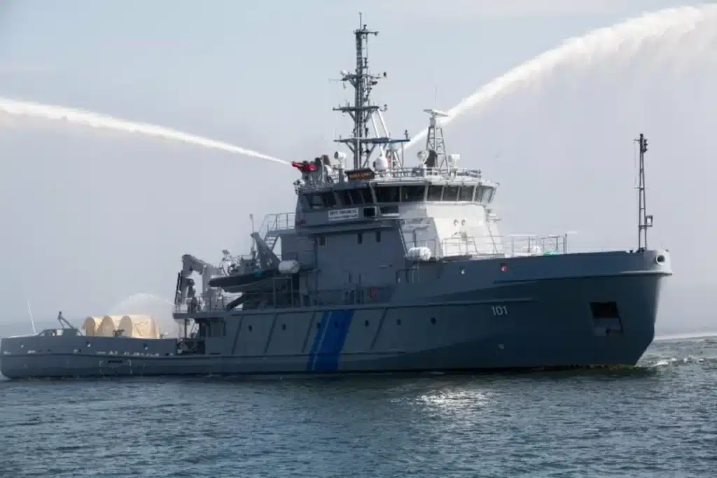 Естонія відправила кораблі для охорони підводних кабелів після інциденту в морі