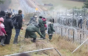 З’явилося відео штурму нелегалами польського кордону