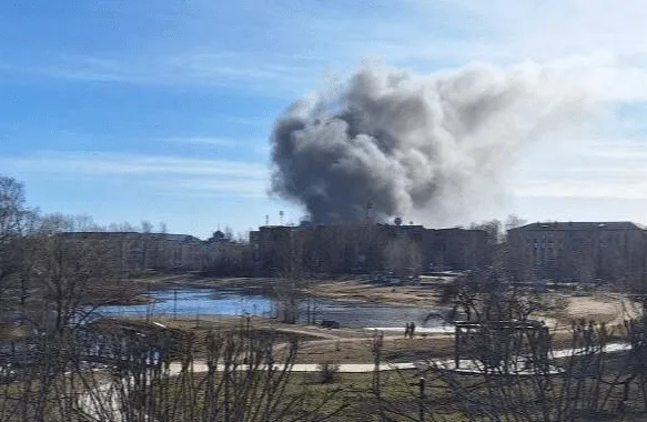 На росії горить Онезький суднобудівний завод