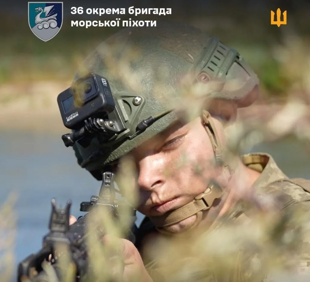 Вчора був працівником метрополітену, а сьогодні — морпіх: «Диспетчер» підписав «Контракт 18-24»