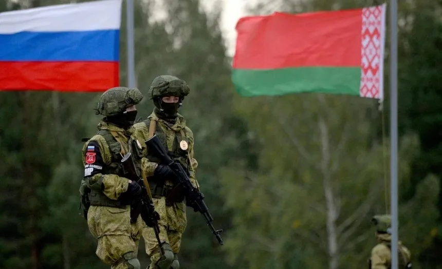 Армію Білорусі переводять у стан повної бойової готовності
